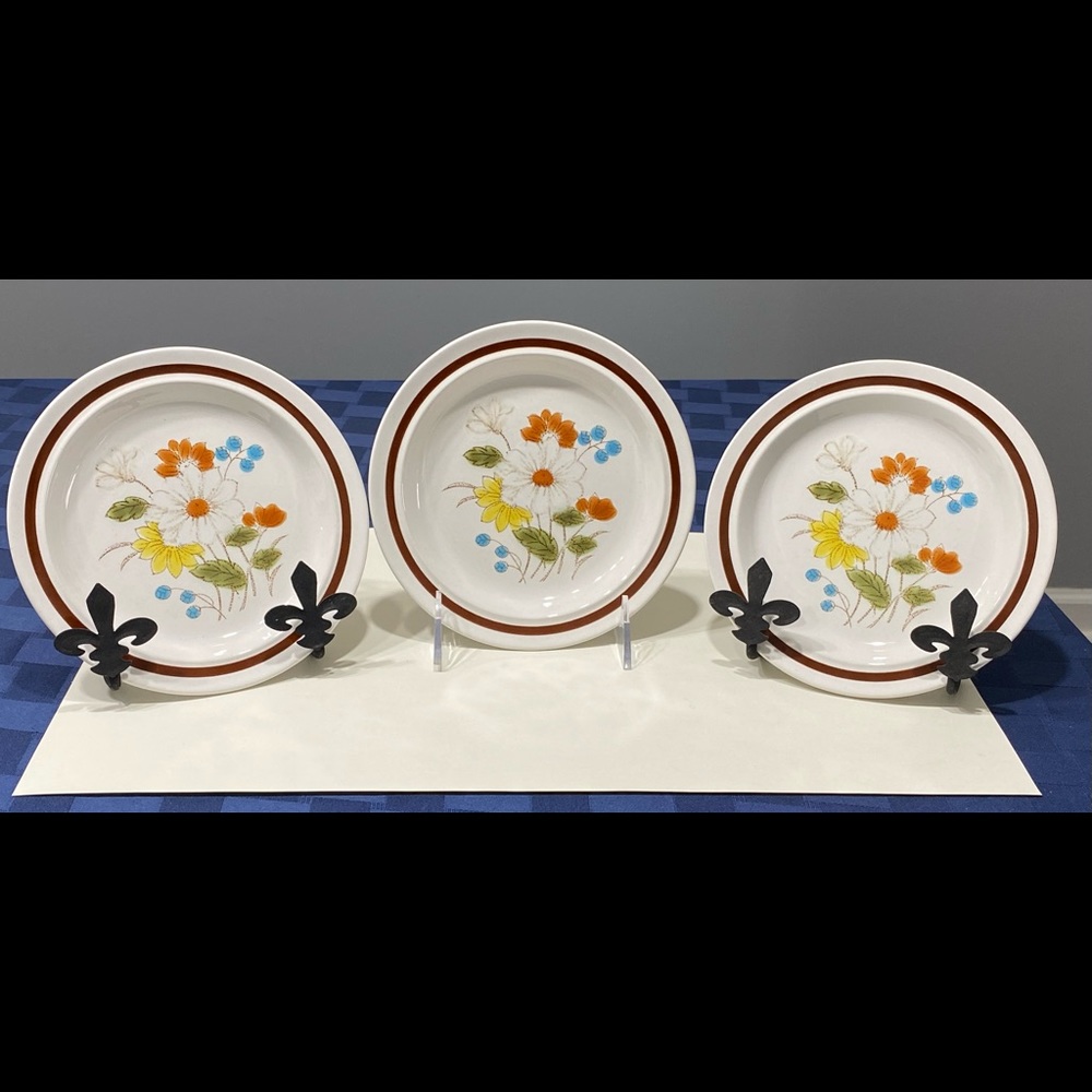 Set‎ Of 3 Four Seasons Collection~Early Summer floral bread & butter plates